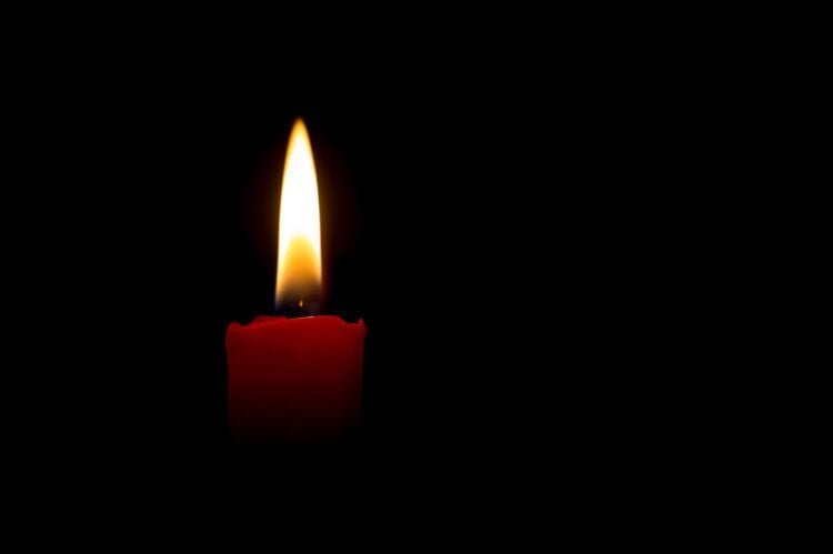 Poznati pjevač umro 40 dana nakon žene, djeca ostala bez roditelja