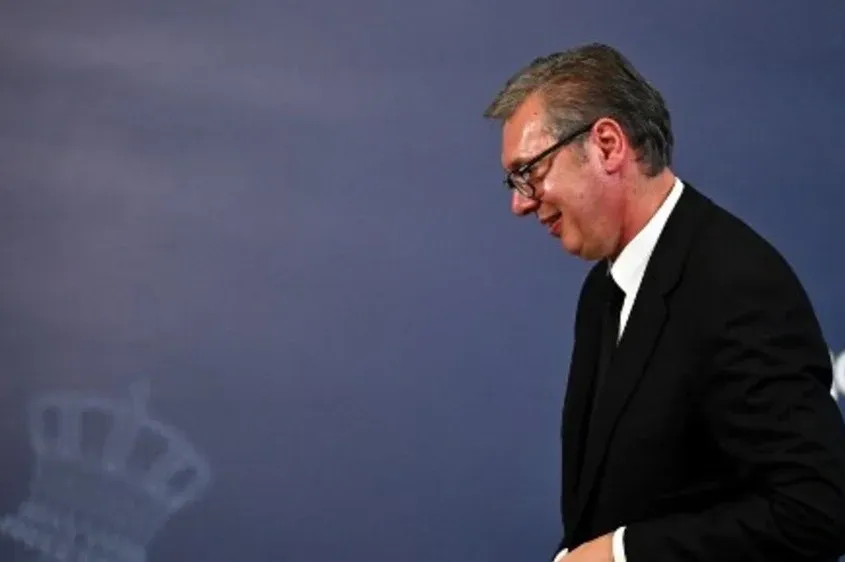 VUČIĆ DEFINITIVNO GUBI VLAST!? PROCURILE NOVE INFORMACIJE KOJE SU ŠOKIRALE VUČIĆA!