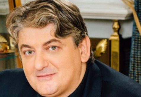 Skandal u Beču!!Toni Bijelić SA NOVOM IZABRANICOM STIGAO U DORAC!!!MARKO NAPRAVIO NEVIĐENI SKANDAL!!POGLEDAJTE TU BRUKU ,PONIŽENJE I KOJA je žena koja je zamijenila Draganu!!!(VIDEO)