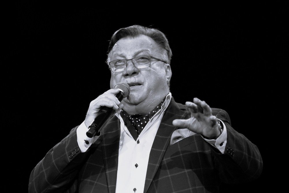 Halid Bešlić je ludo voleo najlepšu Srpkinju zbog koje je nastala čuvena pesma: Zajedno doživeli saobraćajku i jedva izvukli živu glav