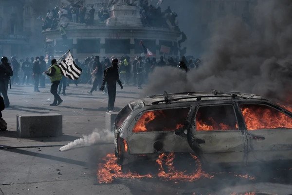 OVO JE DATUM KAD ĆE CIJELA EVROPA GORJETI: Stigla zastrašujuća najava organizovanog protesta širom EU, planiraju se MASOVNI NEREDI