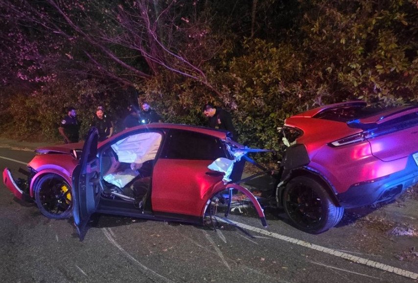 Mladi pjevač izgubio život u teškoj saobraćajnoj nesreći kod Šapca: Luksuzno auto svo u komadima, s njim bila i žena
