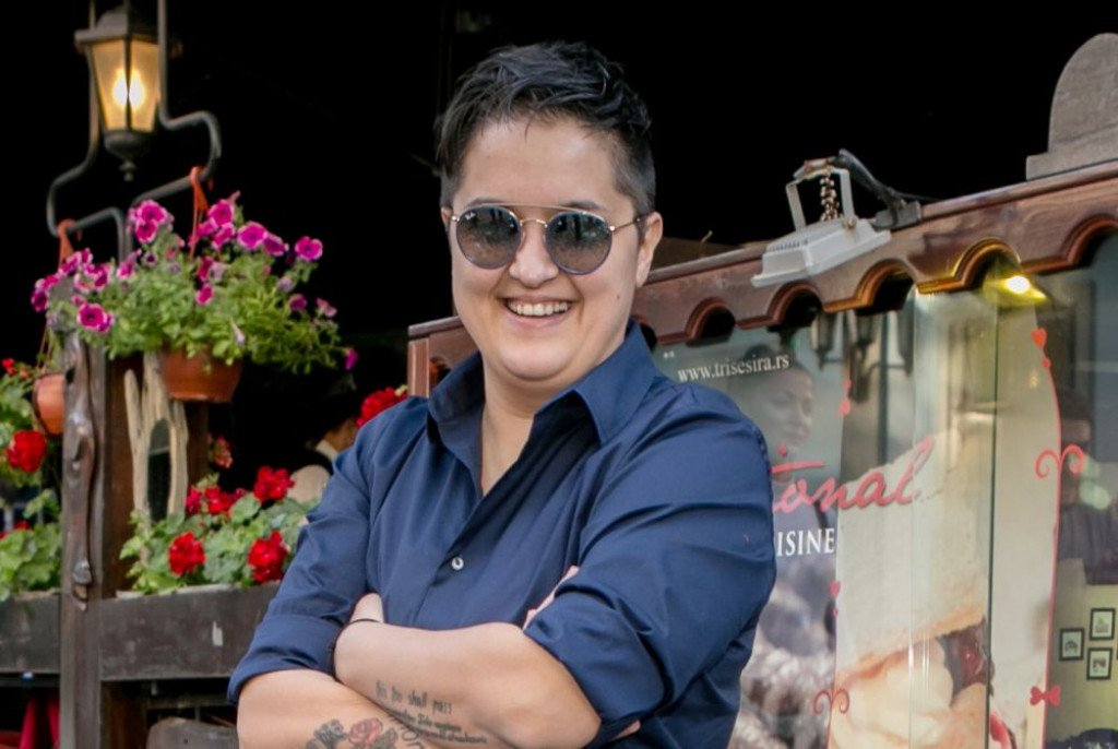 NIK0 NE VJERUJE DA JE T0 0N?! Marija Šerifović otkrila: 0n je otac mog djeteta!