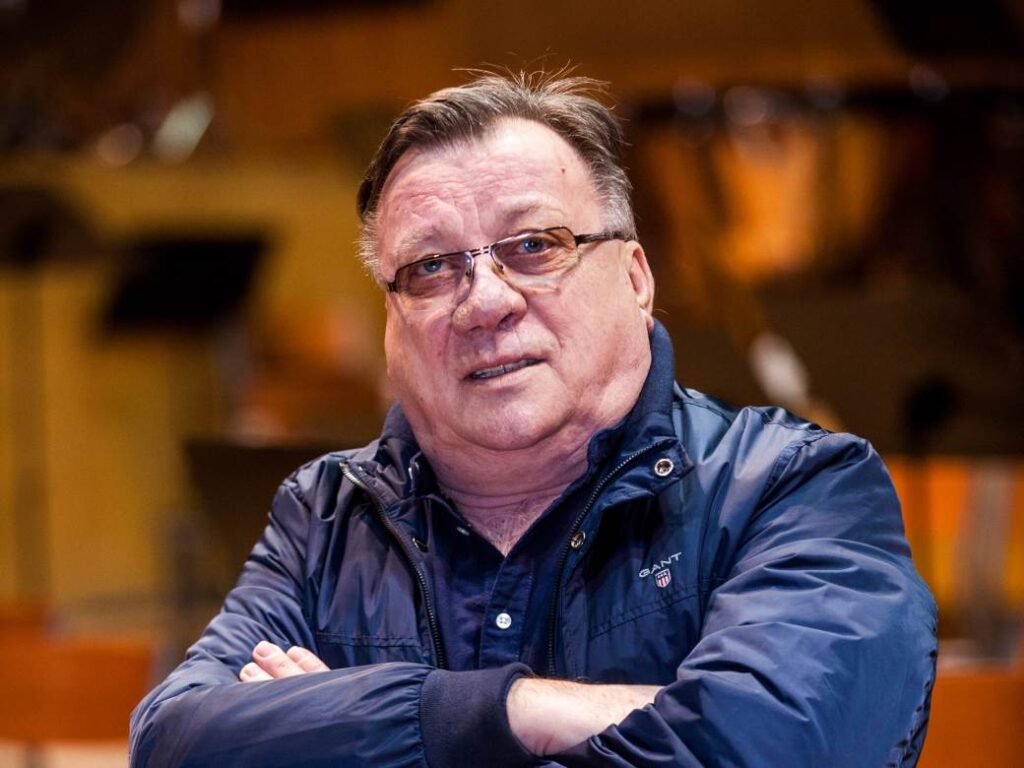 Halid Bešlić je ludo voleo najlepšu Srpkinju zbog koje je nastala čuvena pesma: Zajedno doživeli saobraćajku i jedva izvukli živu glav